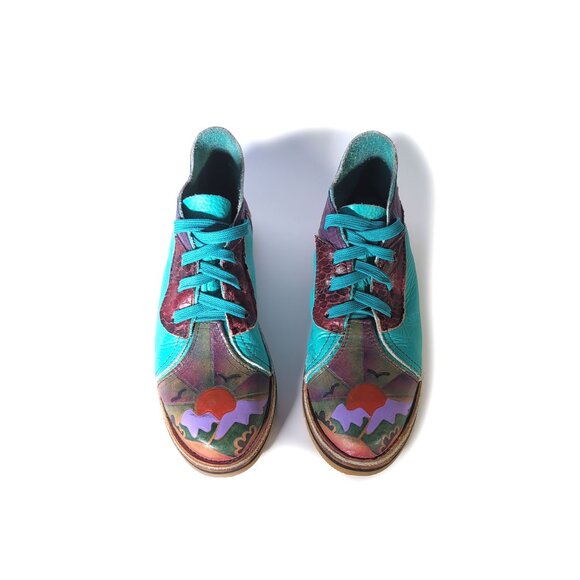 VINTAGE 80's Handpainted Leather Shoes Benchcrafted Vibram Rubber Soles Size 5.5 - Picture 2 of 11